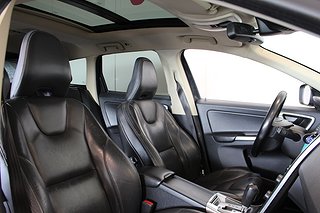 SUV Volvo XC60 9 av 20