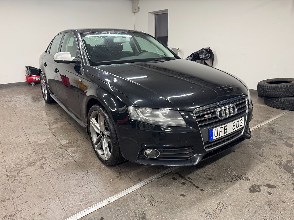 Audi A4 Sedan 2.0 TDI DPF Euro 5