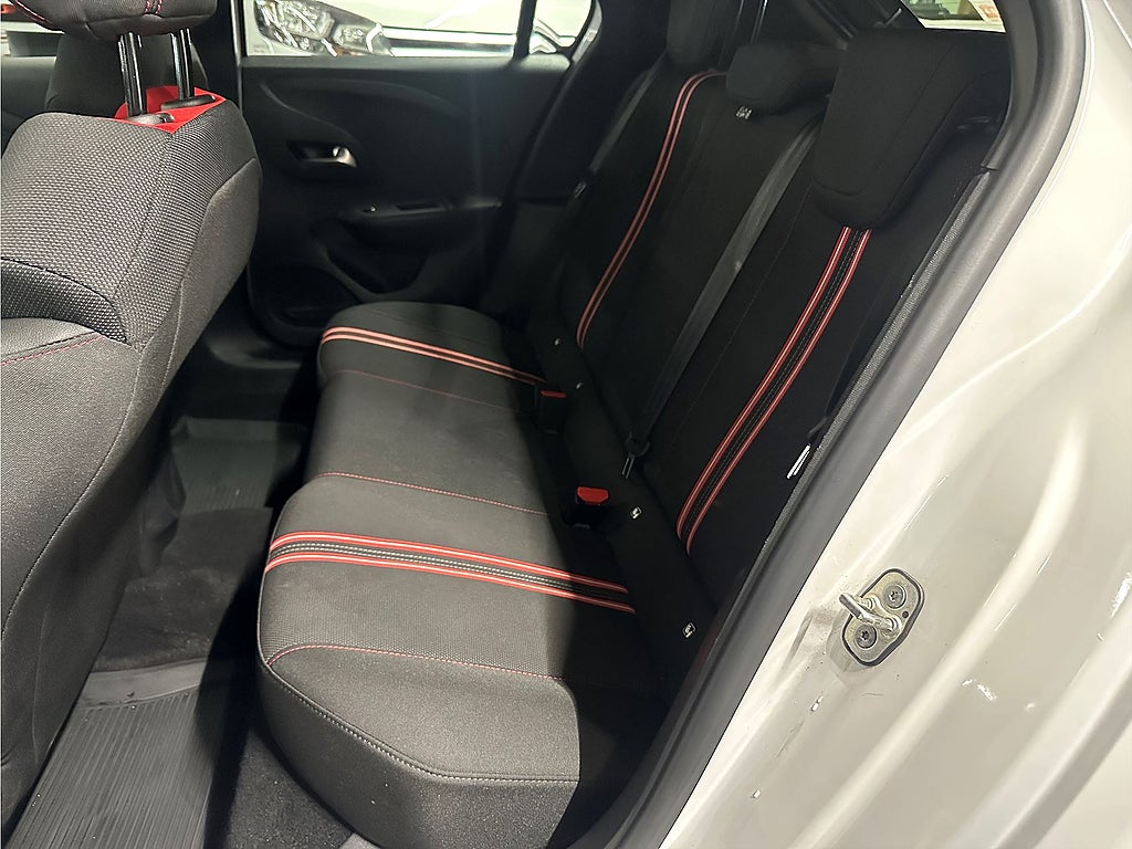 Bild på Opel Corsa-e Designline 50kWh 136hk Aut - B-KAMERA, CARPLAY