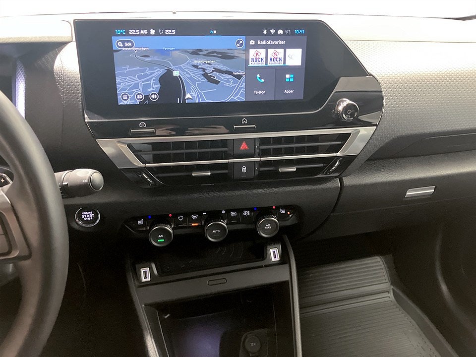 Bild på Citroën C4 Shine 1.2 PT 130hk Aut - B-KAMERA, EN ÄGARE