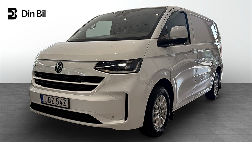 Volkswagen Transporter T7 L1 TDI 150 hk Drag/Värmare/Backkamera