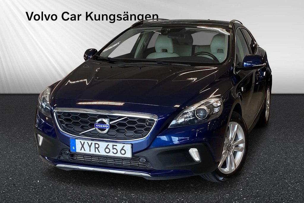 Volvo V40 Cross Country D4 Ocean R BE PRO Drag Pano Keyless HK Navi