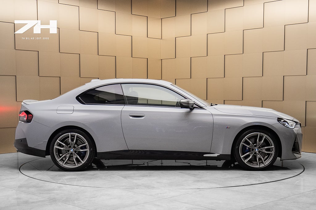 BMW M240I xDrive M-Sport / Glastaklucka / Keyless