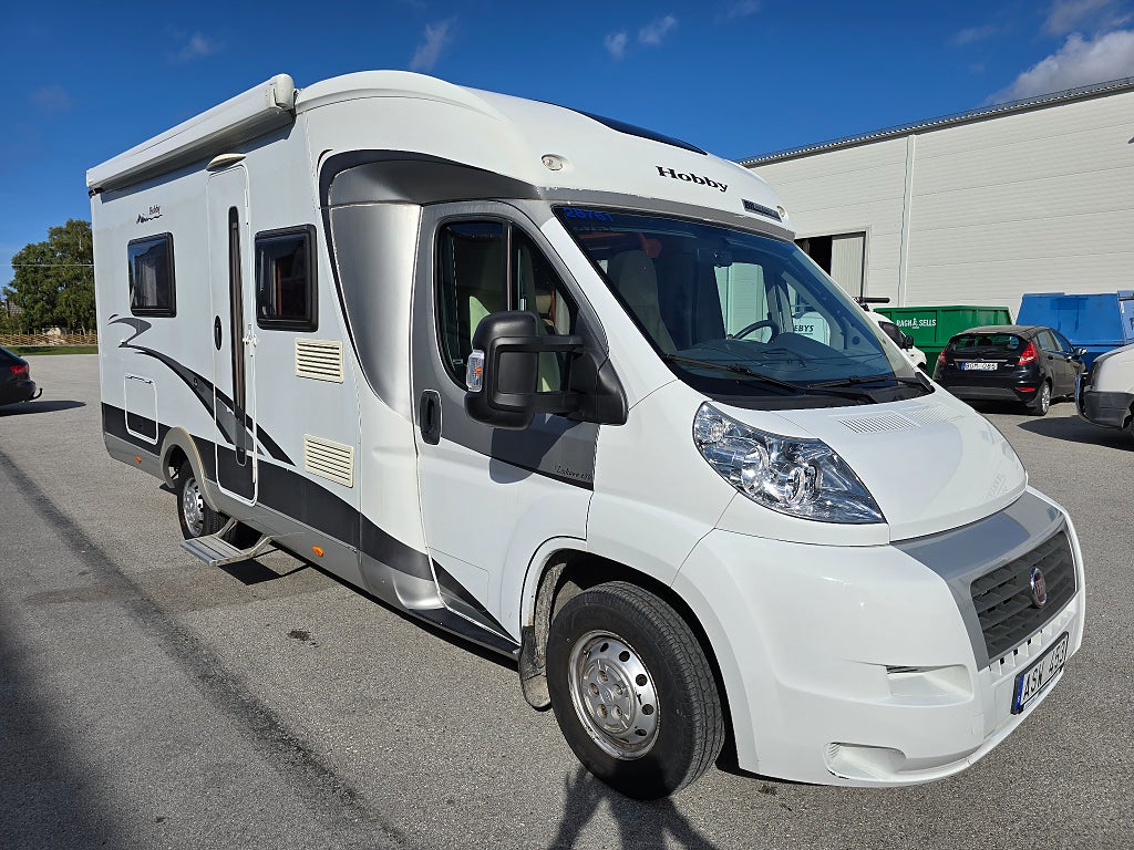 Hobby Toskana 650 *Långbäddar *Solceller *Markis *6000 mil