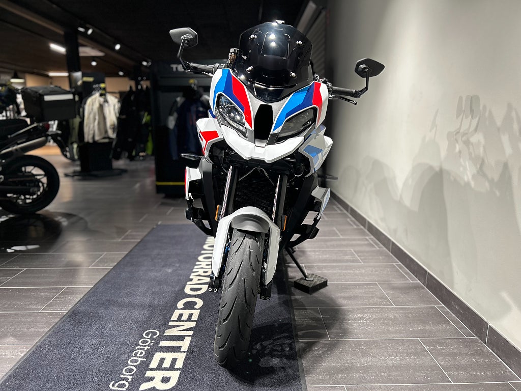 BMW M1000XR / Service-avtal / 26-års modell
