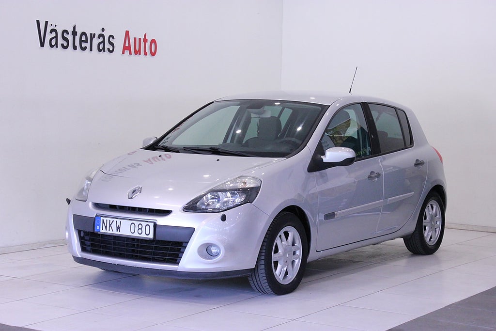 Renault Clio 5-dörrars Halvkombi 1.2 Ny Besikt E85 75hk Euro 4
