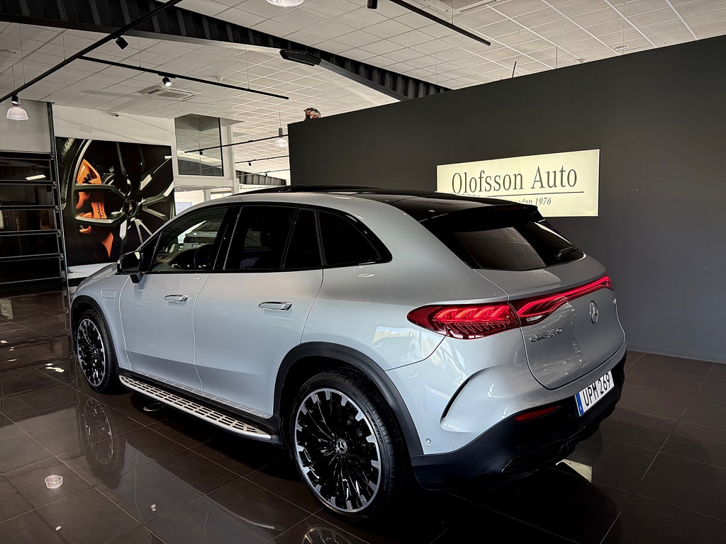 Mercedes-Benz EQE SUV 350 4MATIC AMG Hyperscreen Glastak Läder Drag 22tum - bild 2
