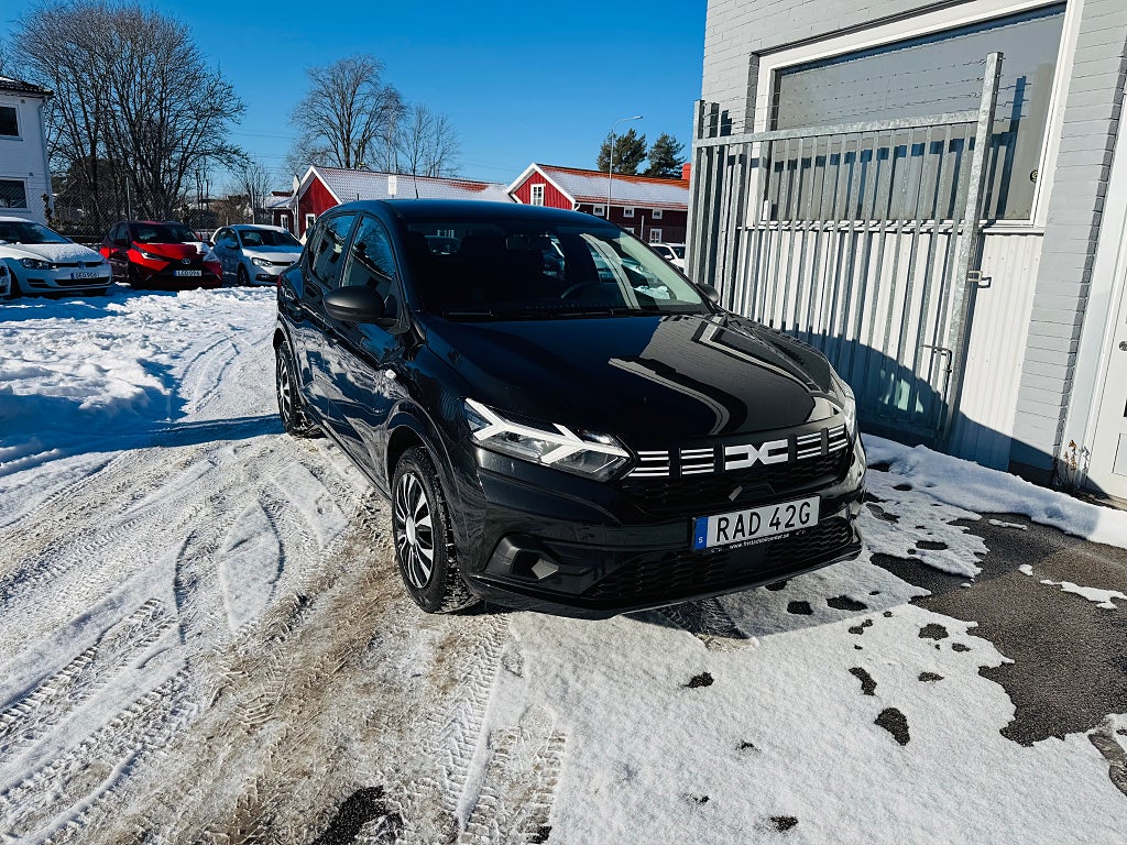 Dacia Sandero 1.0 TCE 91HK / 5700Mil
