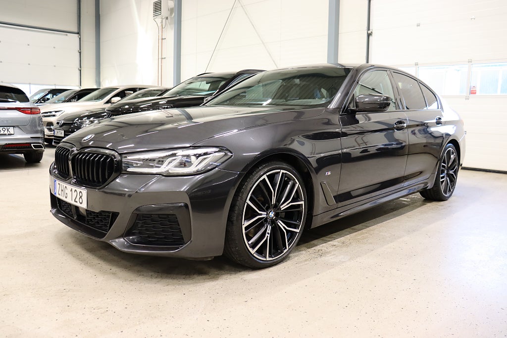 BMW 520d M Sport 1-Ägare D-Värm Läder H/K 360° HuD *UNIK* 190hk