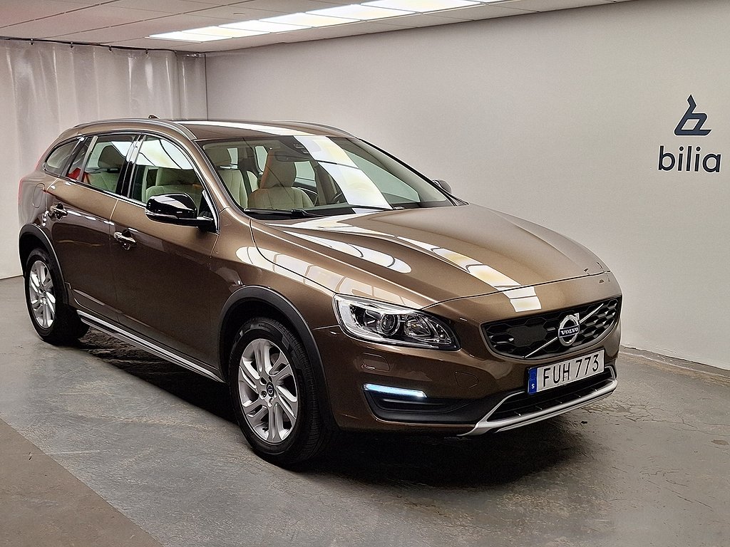 Volvo V60 Cross Country D4 Summum Business E