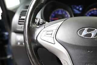 Minibuss Hyundai ix20 13 av 24