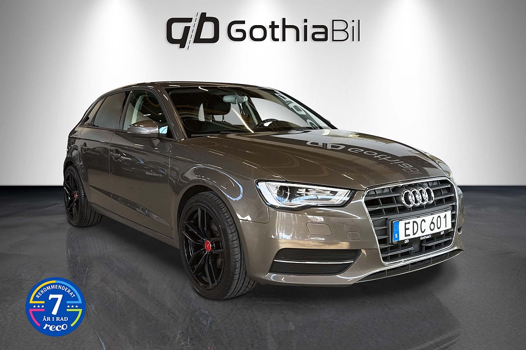 Audi A3 1.6 TDI S Tronic PDC MMI Endast 3 brukare Nyservad