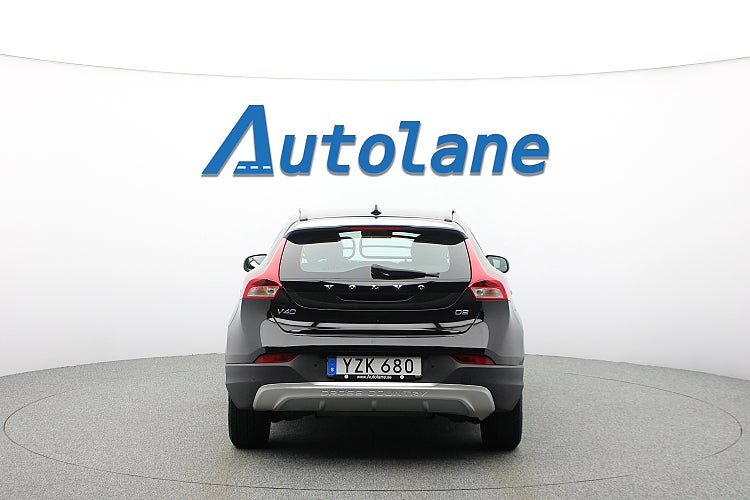 Volvo V40 Cross Country D2 Momentum  Värmare Sommarkampanj 4,99% 120hk