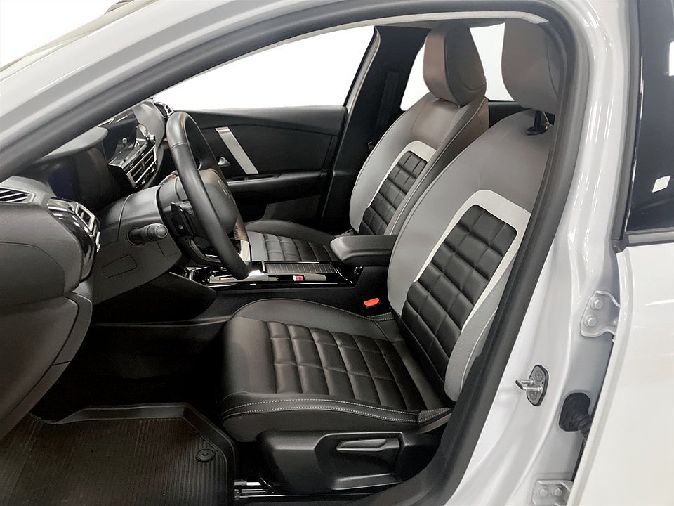 Bild på Citroën C4 Max 1.2 PT 130hk Aut B-KAMERA CARPLAY