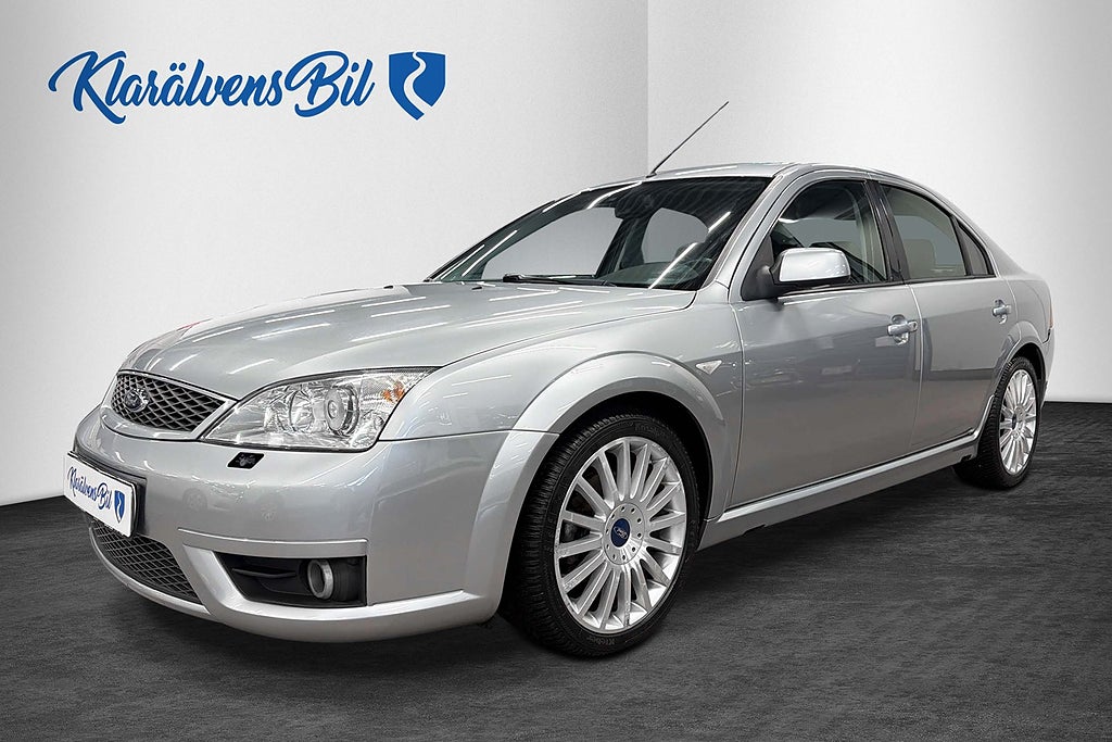 Ford Mondeo ST220 Halvkombi (226hk) 1 Ägare Lågmilare Skinn Elstol