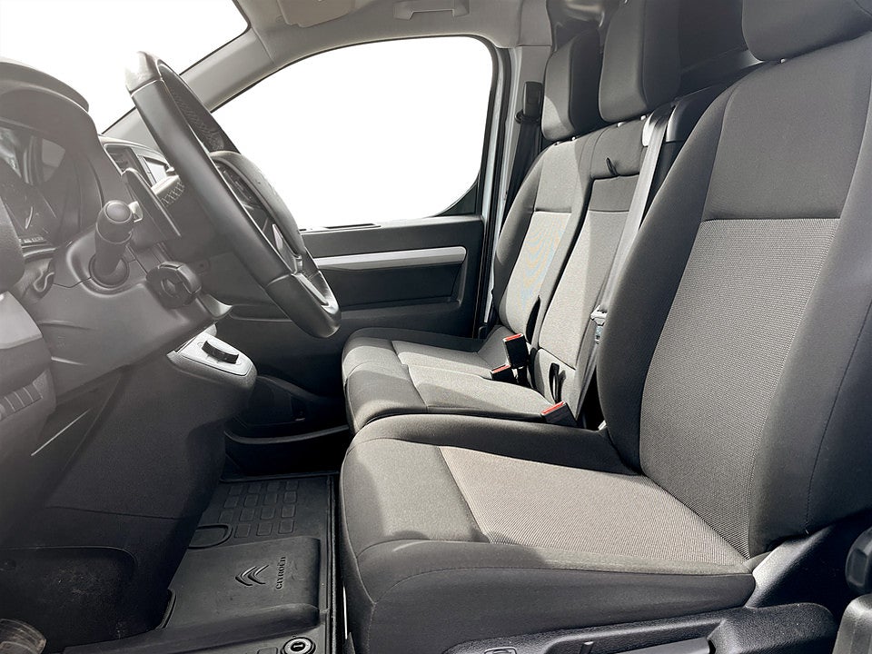Bild på Citroën Jumpy 2.0 BlueHDi Business Premium L3 144hk Aut 
