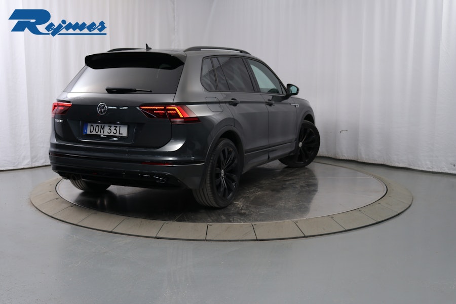 Volkswagen Tiguan R-Line/20"/Värmare 2019, bild 4/58