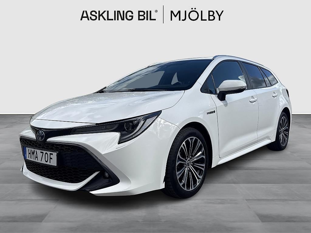 Toyota Corolla 1,8 HSD Touring Sports Style 