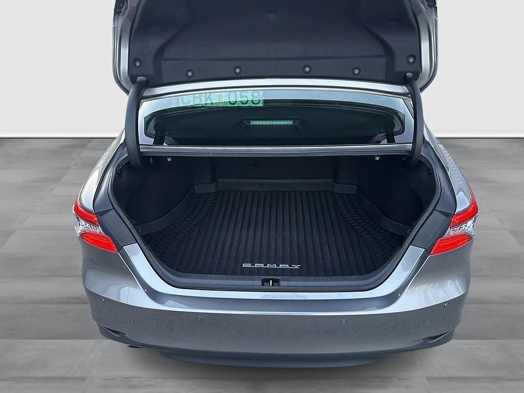 Toyota Camry 2022 - miniatyr 11