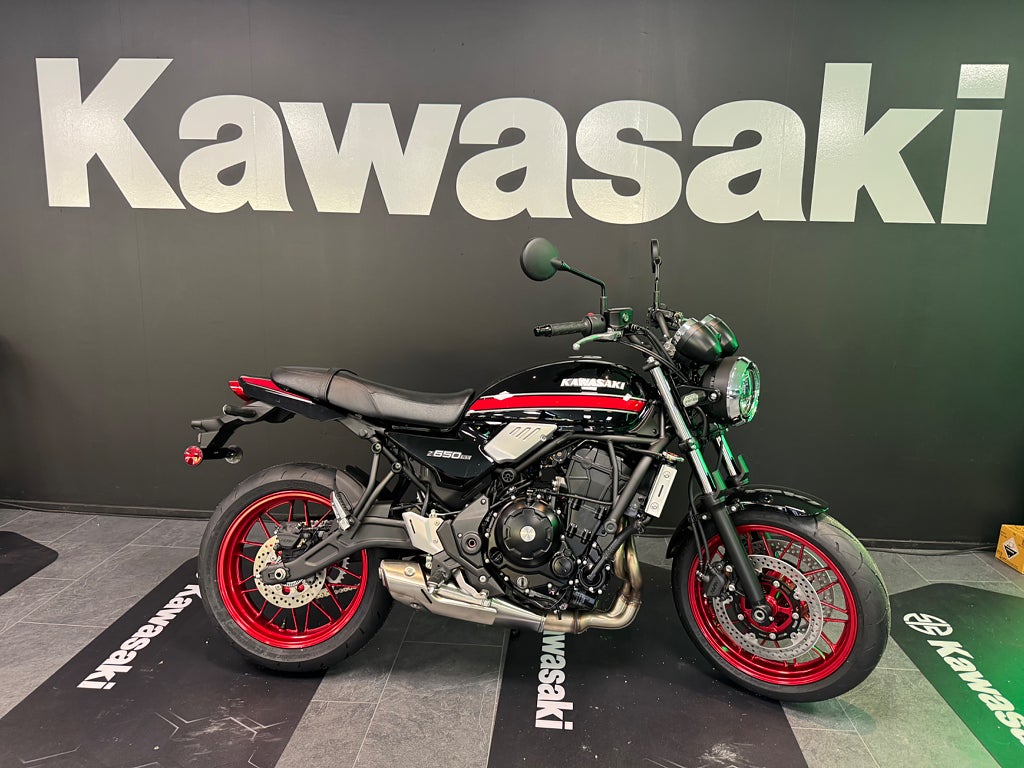 Kawasaki Z 650 RS 