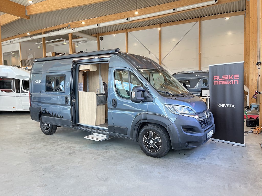 Pössl Clever Van CEL / B-körkort / Solcell / Drag / Kamera / Plåtis