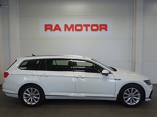 Kombi Volkswagen Passat 4 av 25