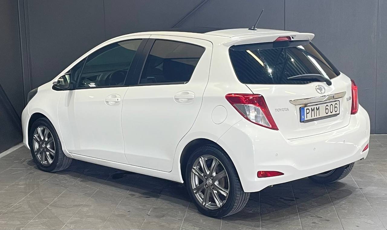 Toyota Yaris 2012, bild 5/50