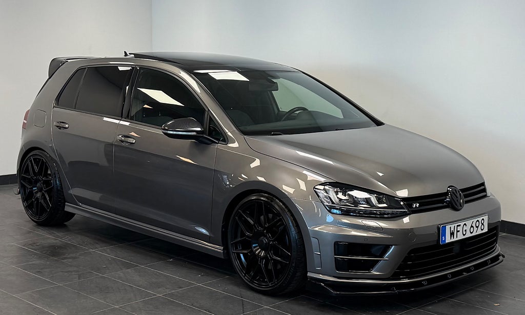 Volkswagen Golf R 2.0 TSI 4M *Pano*Dynaudio*Se Spec* Påkostad*412HK*