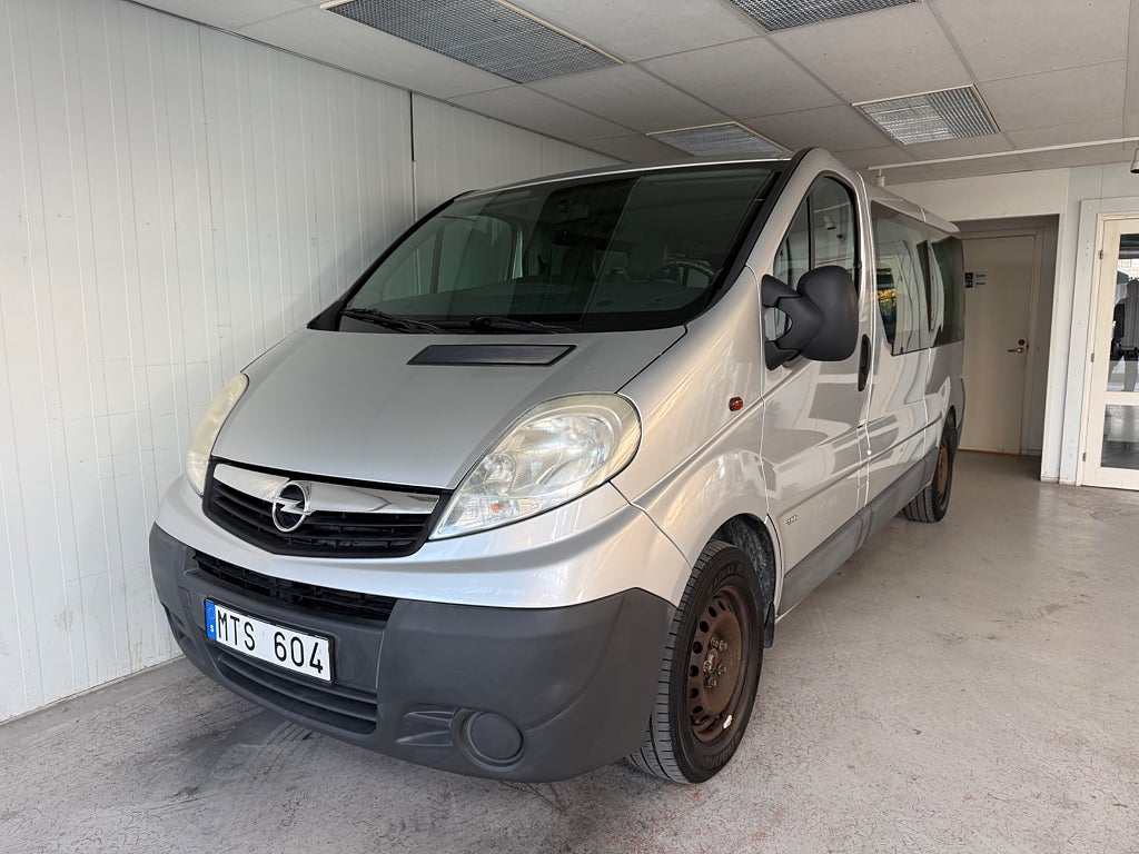 Opel Vivaro Kombi 2.9t 2.0 CDTI Euro 5 9 Sits 