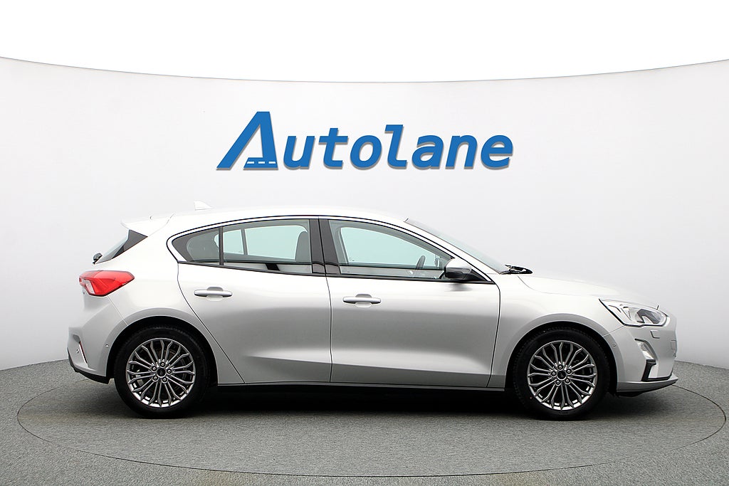 Ford Focus 1.0 Titanium, Backkamera, Adaptiv farthållare