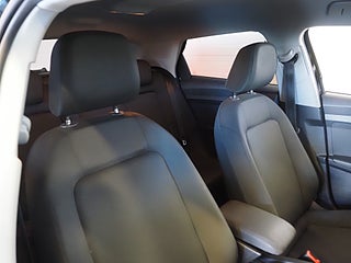 Halvkombi Audi A1 12 av 24