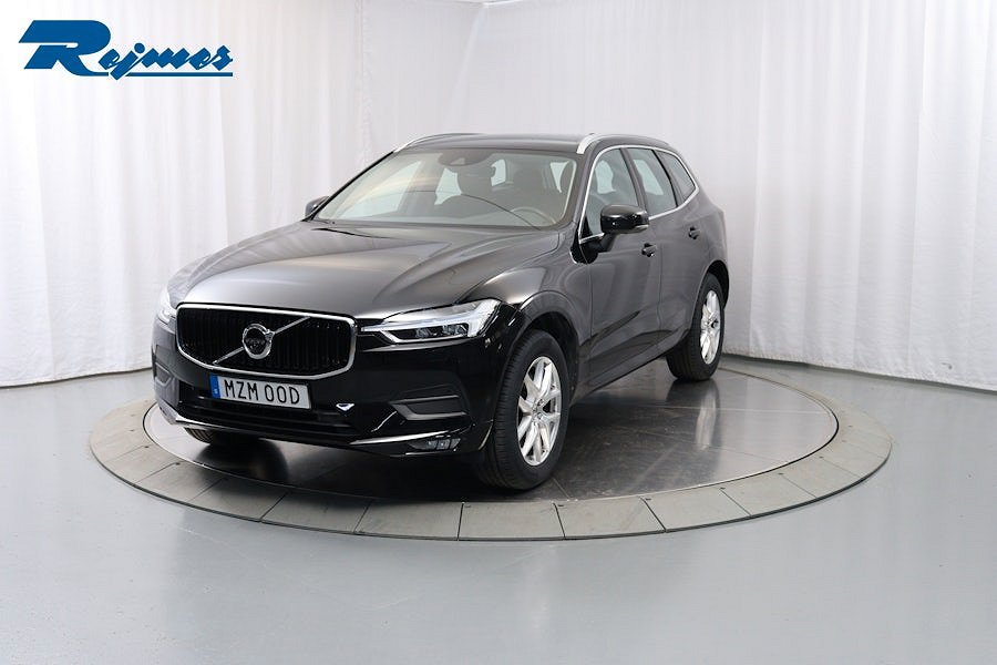 Volvo XC60 B4 Bensin Momentum Advanced