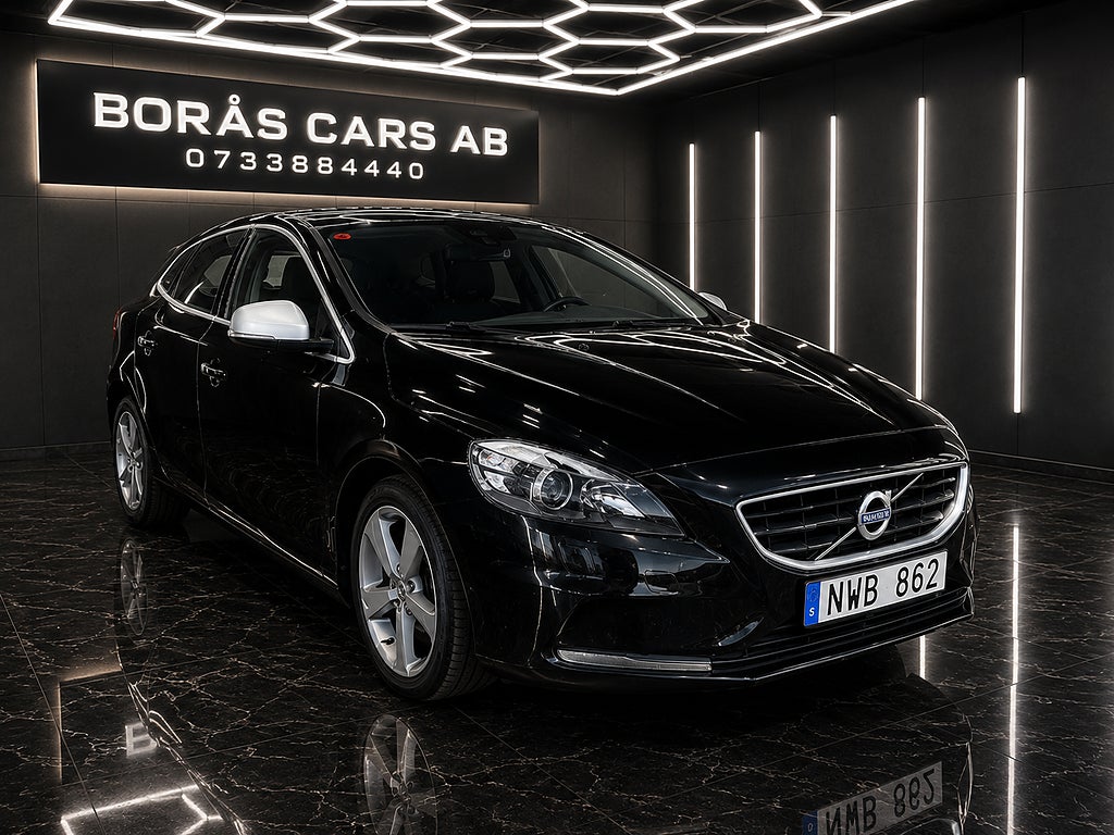 Volvo V40 D2 (114hk) Momentum*500kr/mån*B-kamera 