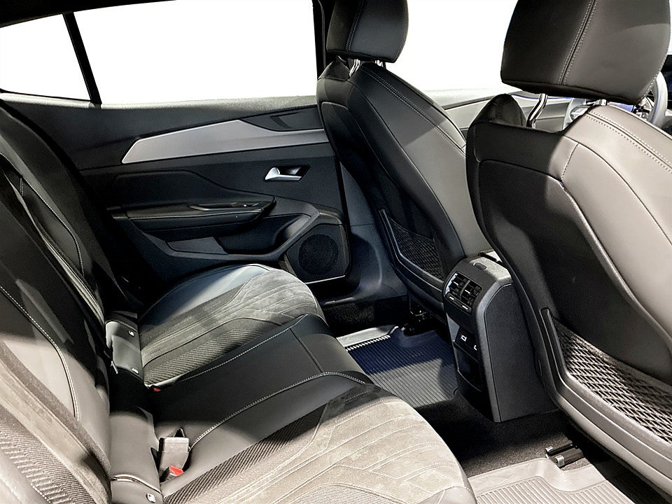 Bild på Peugeot 408 GT Hybrid 136hk Aut B-KAMERA DRAG NAV