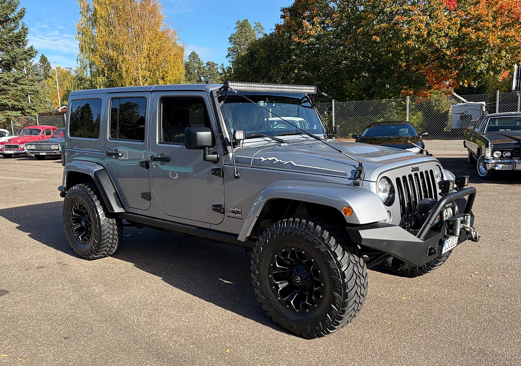 Jeep Wrangler Unlimited 3.6 V6 4WD Polar Edition