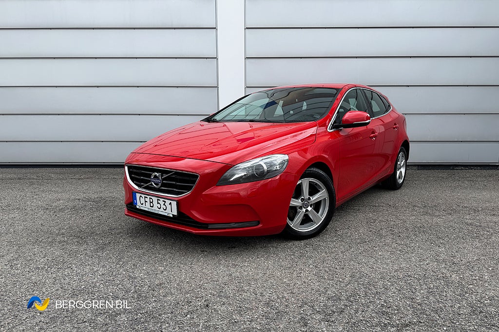 Volvo V40 D2 115hk Momentum Värmare P-sens Kamrem bytt
