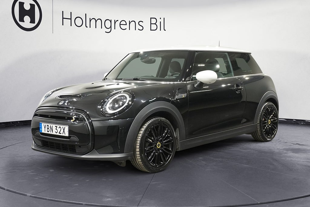 MINI Cooper SE Essential Navi CarPlay Tonade 17
