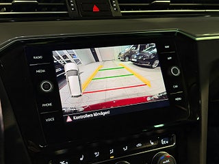 Kombi Volkswagen Passat 16 av 25