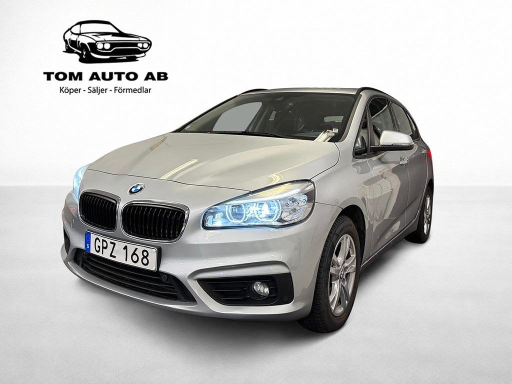 BMW 218i Active Tourer Advantage Dragkrok Keyless Ränta 3,45%