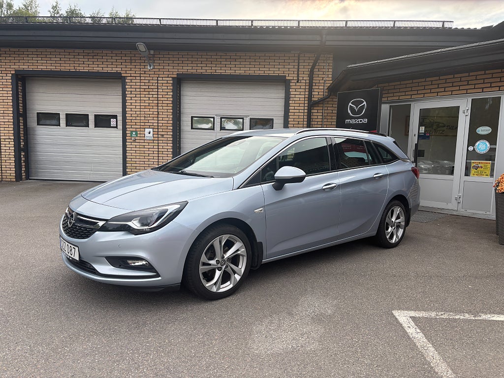 Opel Astra Dynamic Sports Tourer 1.4 Turbo 125hk - se utrustning