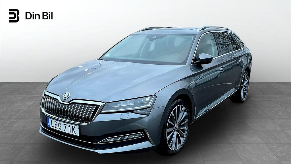 Skoda Superb iV Kombi L&K 1,4 TSI 218Hk DSG|Drag|Värmare|Panorama