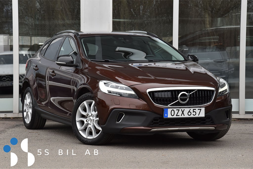 Volvo V40 Cross Country D3Geartronic DRAG VÄRM BLIS GPS KAM ADAPTIV KEYLESS 150
