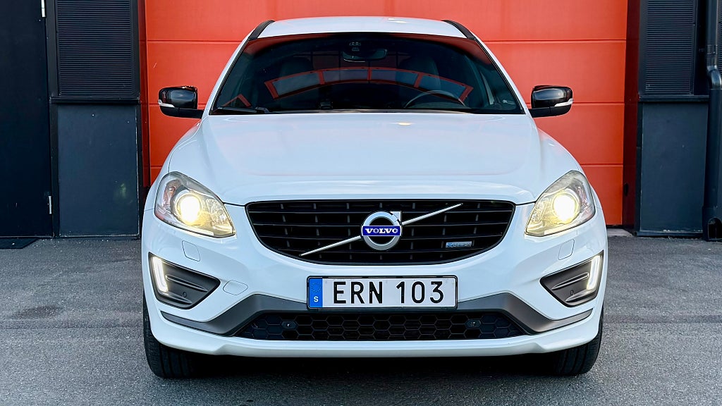 Volvo XC60 D4 R-Design | Vinterhjul