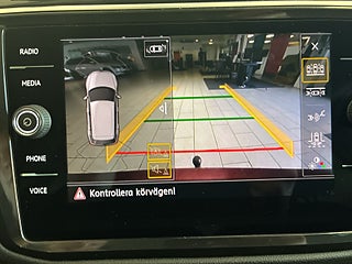 Volkswagen Tiguan 1.4 TSI 4Motion Base Drag Mvärmare Bkamera CarPlay S&V – bild 18