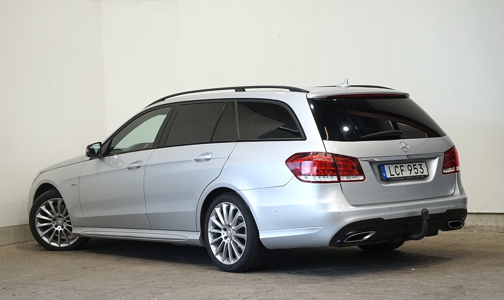 Mercedes-Benz E 250 T AMG Värmare Pano H/K Drag 204hk