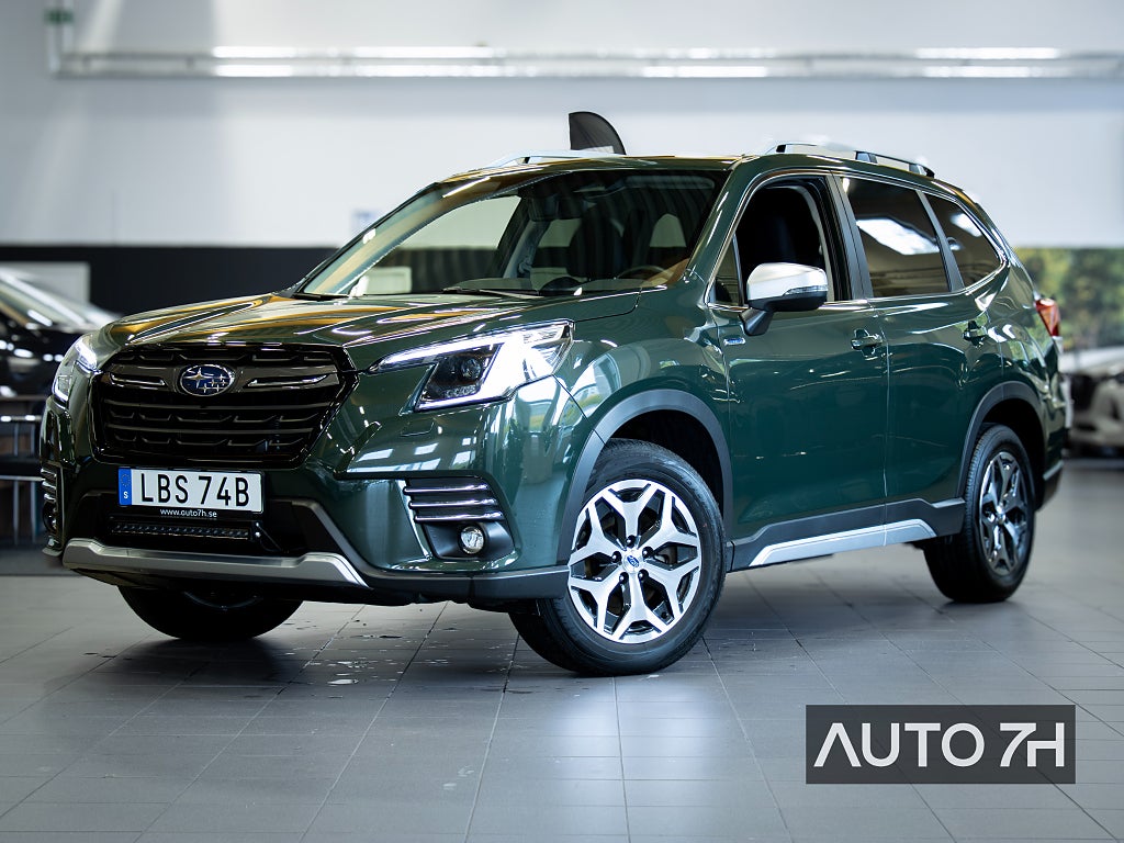 Subaru Forester e-Boxer XFuel / LED-ramp / Drag / Stolsminne / B-Kamera