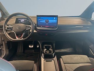 Volkswagen ID.5 GTX AWD MOMS Massage Drag Pvärme Cockpit 360°kamera S&V – bild 8