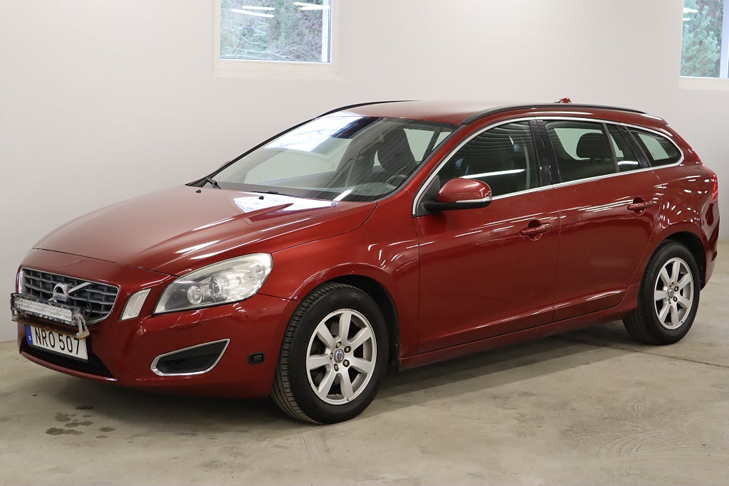 Volvo V60 D2 Momentum *Drag/P-värm* (115HK)