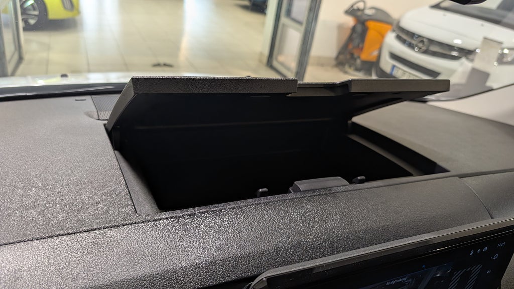 Bild på Opel Vivaro Elite 180hk Aut L2 - DEMO