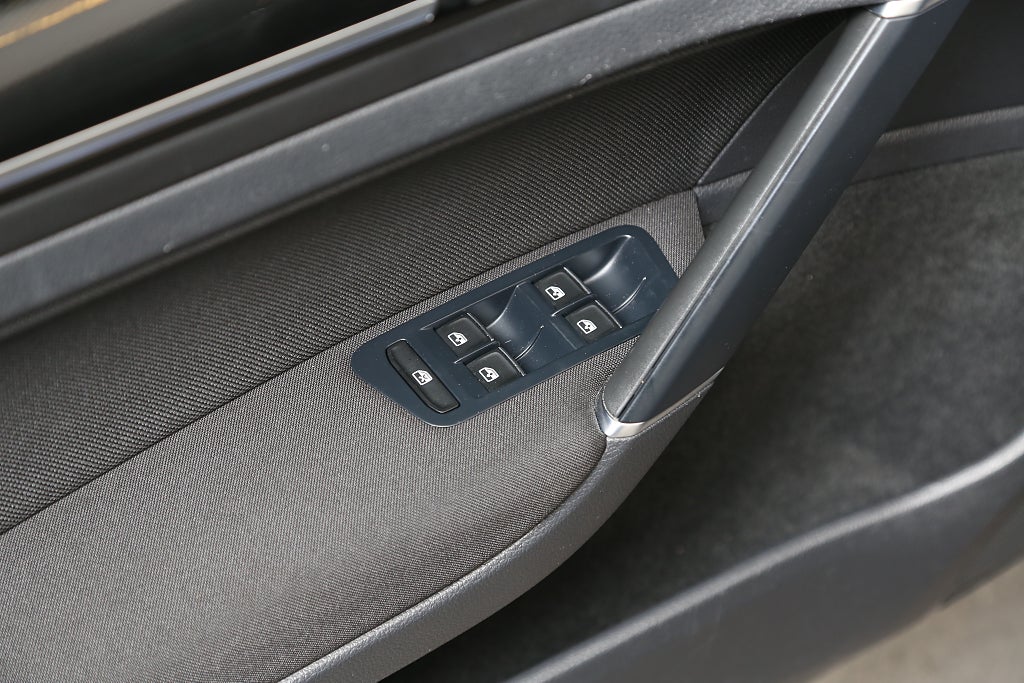 Volkswagen Golf GTE 1,4 TSI Plug-in 204hk DSG Kamera Värmare Dragkrok 2016